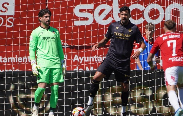 El Castellón sigue su imparable camino hacia el ascenso con Crettaz en modo héroe