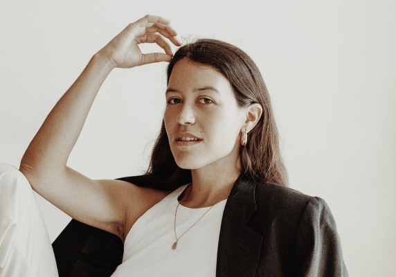 Sara Torres: 