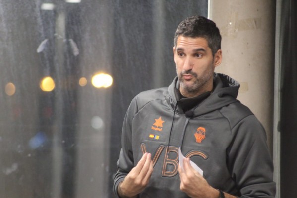 Burgos quiere vivir el “modo Fonteta” tras la “irreal” renta de la ida en Zaragoza
