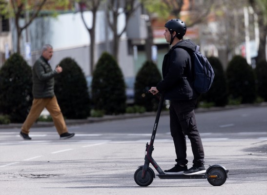 Alcantarilla multará con 600 euros a los patinetes que rebasen un 50% la velocidad máxima