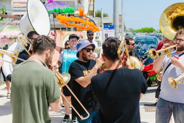 El festival Maig di Gras omplirà Borriana de música i color amb la cultura inspirada en Nova Orleans