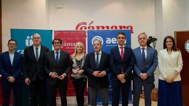 El Club de Empresas Centenarias de la provincia de Alicante celebra su gala en el Teatro Principal
