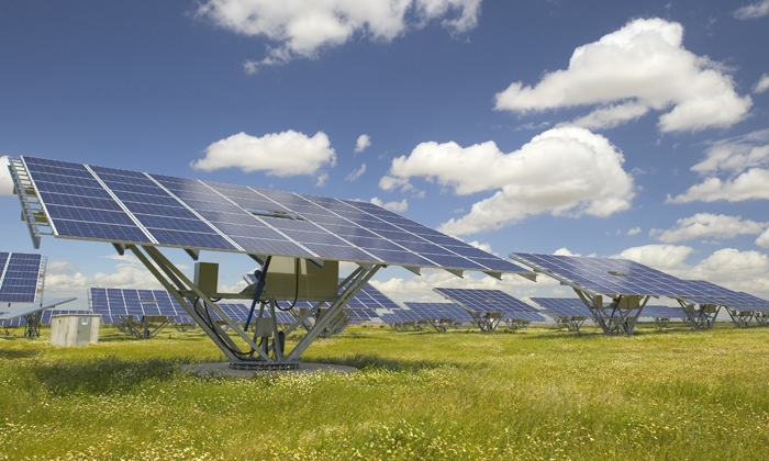 Vela Energy emite bonos por 404 millones para financiar activos fotovoltaicos