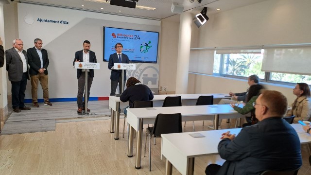 Más de 700 alumnos participan en la quinta edición de Bikreando impulsado en Elche