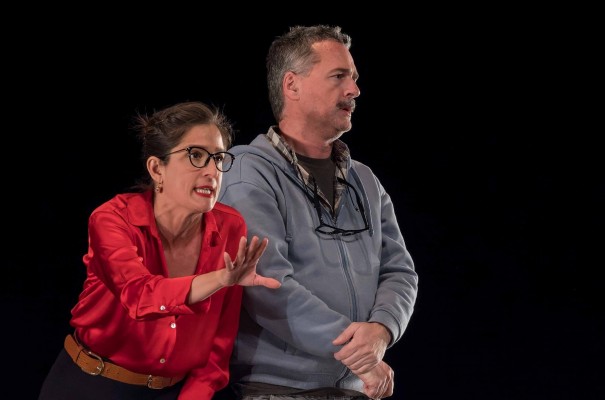 El Teatre Arniches programa la comedia 'El moble' de la compañía Albena Teatre
