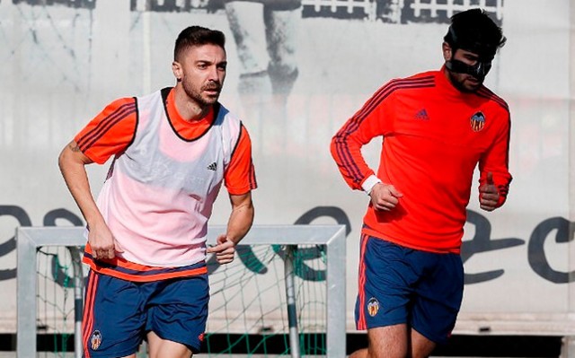 Siqueira apuesta por seguir en el Valencia tras la cesión