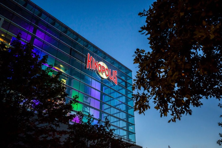 Varios heridos por un hombre armado en unos cines en Alemania