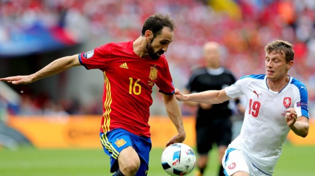 Juanfran admite que no saben quien lanzaría un penalti ante Italia