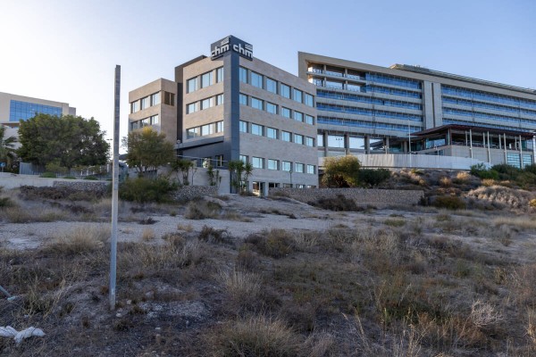 Alicante valida el crecimiento de la planta hotelera junto a la Euipo, pendiente de Vallalba