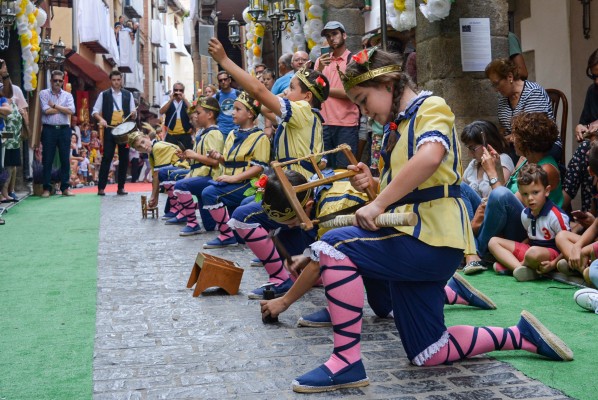 Morella rep una ajuda de 60.000 euros del Consell per a finançar la celebració del 55 Sexenni