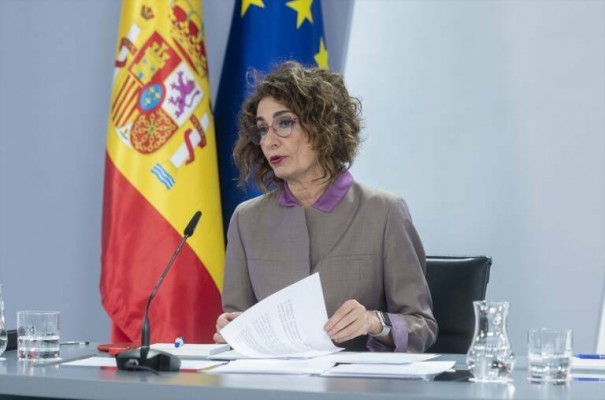 Hacienda recaudará este año 1.480 millones de los bancos, un 32% más, por el impuesto