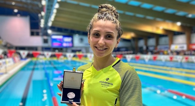Alba Herrero sube al podio en el Acrópolis Swin Meet de Atenas