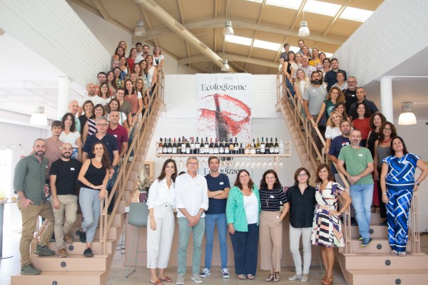 El Comité de Agricultura Ecológica renueva su imagen cuando celebra su 30 aniversario 