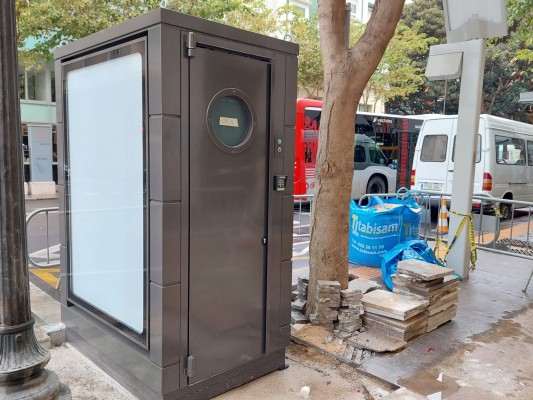 Alicante instala 27 aseos modulares para los conductores del servicio de autobús urbano