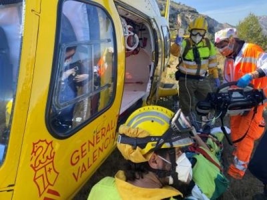 El Consell autoriza la contratación de los servicios de helicópteros de coordinación y emergencias