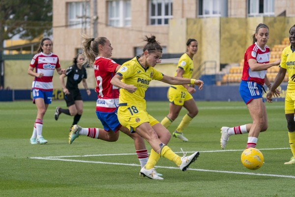 El Villarreal Femenino cae en casa ante el Granada y se complica la salvación 