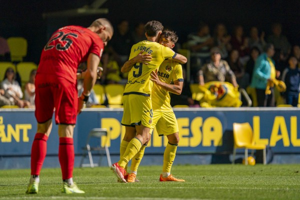 El Villarreal B apura sus opciones de salvación frente a un Sporting de 'play-off'