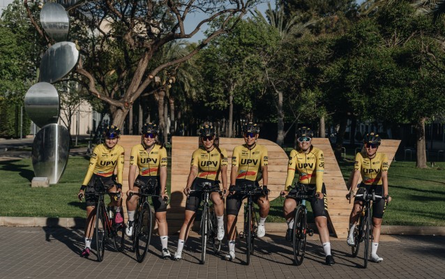 El equipo ciclista de la Universitat Politècnica de València abrirá la primera etapa de La Vuelta Femenina 24