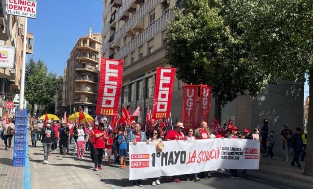 CCOO y UGT urgen al bipartito de Elche a crear una mesa de diálogo y mejorar el plan de empleo