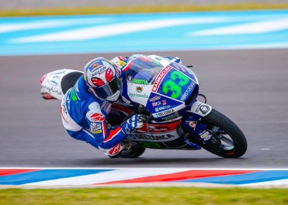 Bastianini dominó al principio y al final de la tanda, en la que cayó Canet