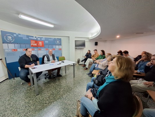 El PSOE de Alicante califica de intolerable la campaña contra Sánchez y su esposa