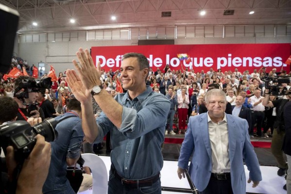 El PSOE murciano se vuelca con Pedro Sánchez