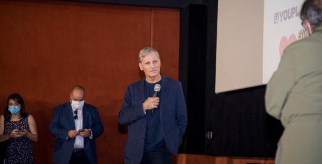 Viggo Mortensen preestrena en València su nueva película, 'Hasta el fin del mundo'