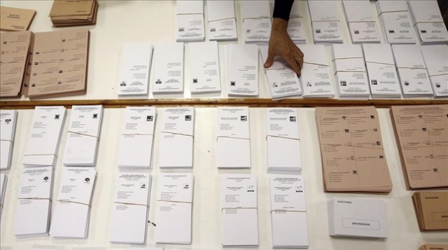 La Comunitat Valenciana lidera la afluencia a las urnas en España pese a caer siete puntos respecto al 20D