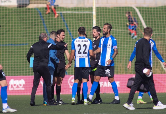 Y el Badalona hace lo que no hizo el Hércules