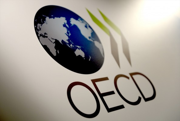 España, el cuarto país de la OCDE donde más subió la carga fiscal sobre el salario en 2023
