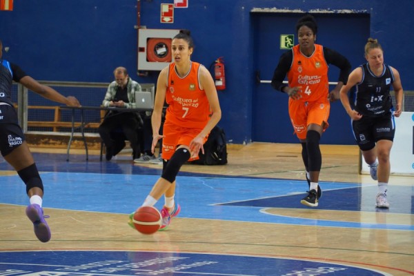 Victoria por la mínima de Valencia Basket y la Fonteta decidirá los cuartos