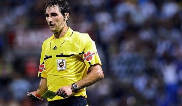 De Burgos Bengoechea dirigirá el Barcelona-Valencia
