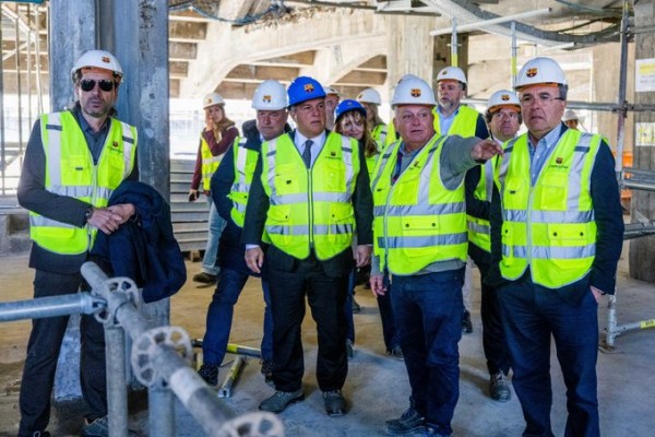 El nuevo Camp Nou se estrenará con dos graderías y un aforo para 60.000 espectadores
