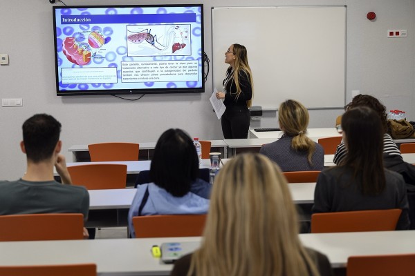 Más de 300 universitarios presentan sus primeros trabajos científicos en el Congreso CIE CEU