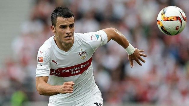El Stuttgart da vacaciones 'extra' a Kostic a la espera de cerrar su salida