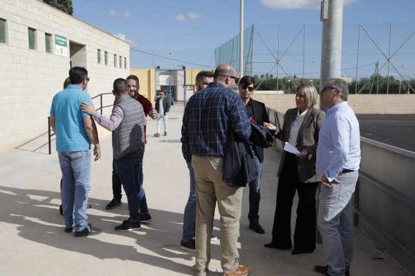 Exigen el fin de las obras del tanque de tormentas y que se rehabilite y modernice el campo de fútbol de La Aljorra