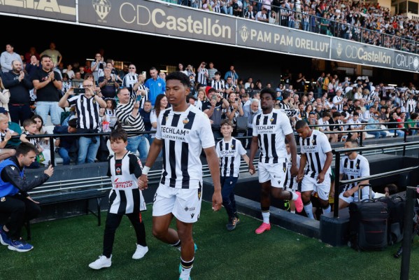 El ascenso pasa por Castalia: al Castellón le vale con ganar sus tres partidos en casa para subir