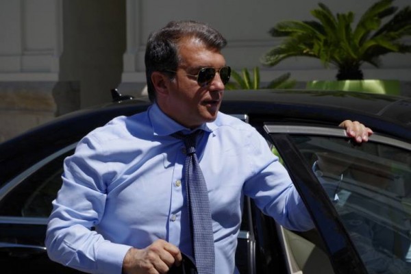La Fiscalía se opone a que Laporta ejerza la acusación particular
