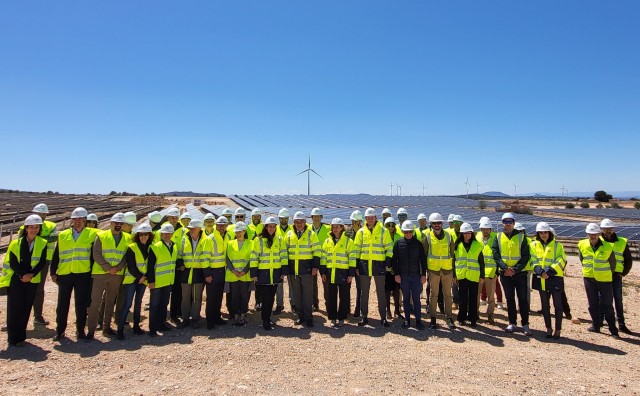La nueva planta fotovoltaica entre Jumilla y Yecla entra en funcionamiento con 50 megavatios