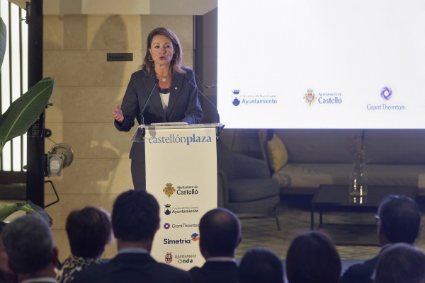 Carrasco destaca la rebaja fiscal y la reducción de la carga burocrática para atraer inversiones a Castelló
