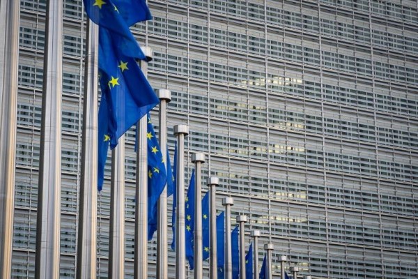 El CIS ve un empate técnico entre PP y PSOE en intención directa de voto para las europeas