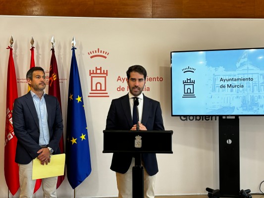 Más de 500 alumnos del Conservatorio de Danza actuarán este viernes en la plaza Belluga de Murcia