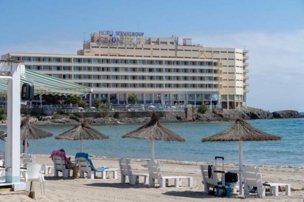 Los hoteles de la Región despegan: suben un 15% las pernoctaciones y los precios