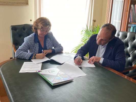 Almoradí y la Cámara de Comercio de Alicante formarán a jóvenes en conducción de camiones