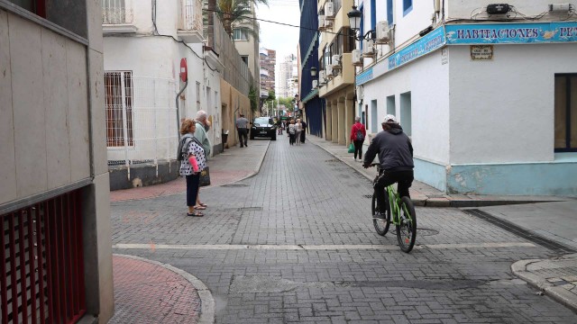 Benidorm inicia el 24 de abril las obras de la calle Pérez Martorell
