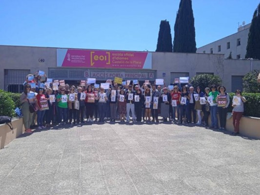 UGT denuncia el cierre de la EOI
Virtual y alerta de la amenaza para el empleo de 37 docentes