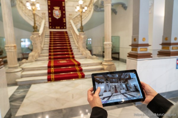 El Ayuntamiento encarga un plan de acción para la conversión de Cartagena en destino turístico inteligente  
