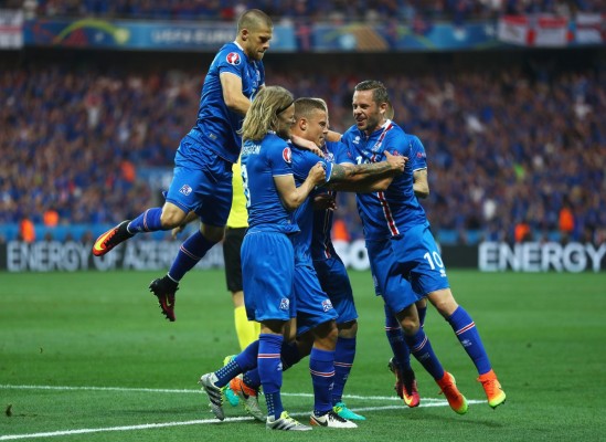Islandia obra el milagro, entra en cuartos y despide a Hodgson