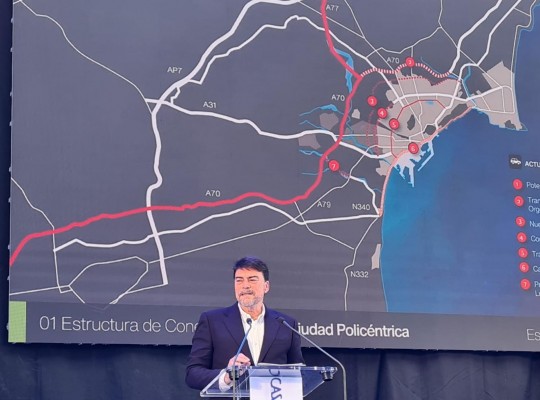 Barcala presenta 'Alicante 4D', la hoja de ruta de una ciudad 