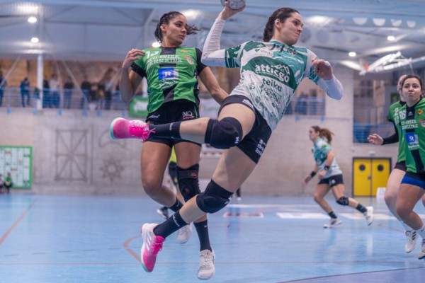 El Atticgo Elche quiere poner un pie en su primera final europea ante Rocasa
